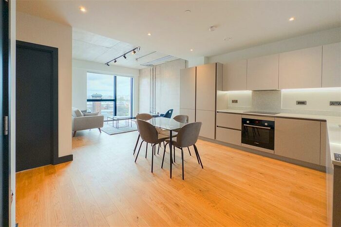 2 Bedroom Apartment To Rent In New Cross Central, M2