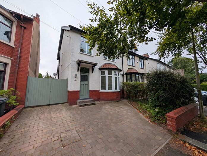 3 Bedroom Semi Detached House To Rent In Beech Avenue, Poulton-le-fylde, Lancashire, FY6