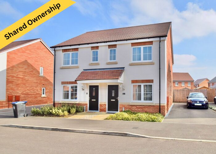 2 Bedroom Semi-Detached House For Sale In Hamilton Road, Stratford Upon Avon, Warwickshire, CV37