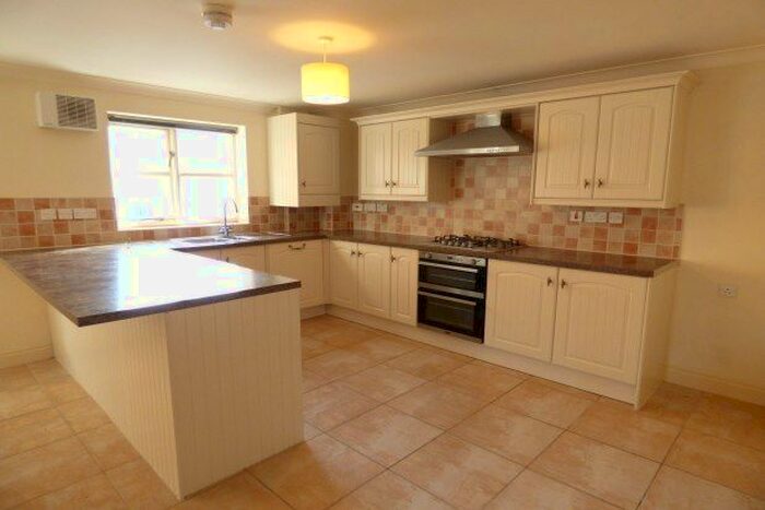 2 Bedroom Flat To Rent In Sir Gilbert Scott Court, Taunton, TA4