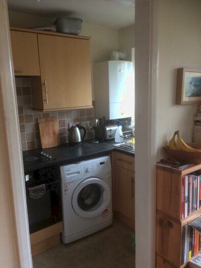 1 Bedroom Flat To Rent In Spences Lane, Lewes, East Sussex, BN7