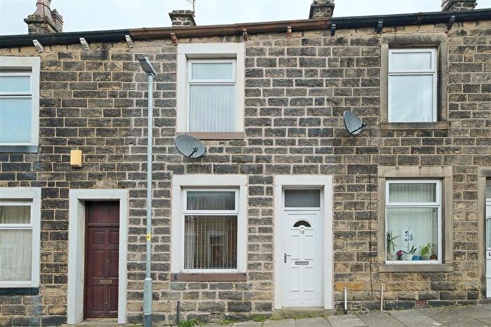 2 Bedroom Terraced House To Rent In Cleveland Street, Colne, Lancashire, BB8