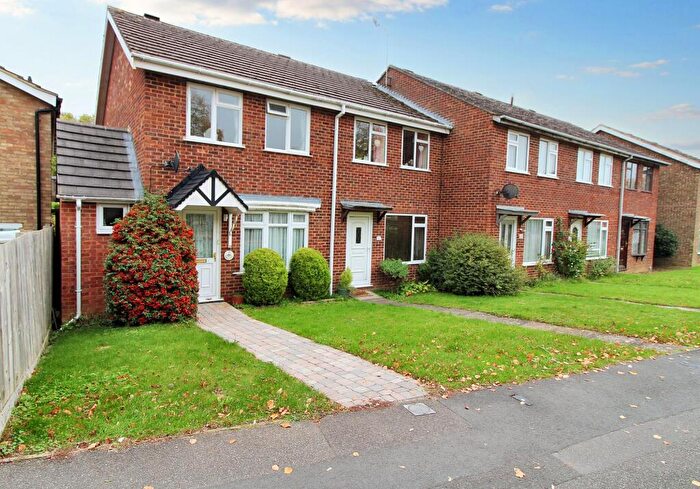 2 Bedroom End Of Terrace House For Sale In Ramsay View, Hazlemere, HP15