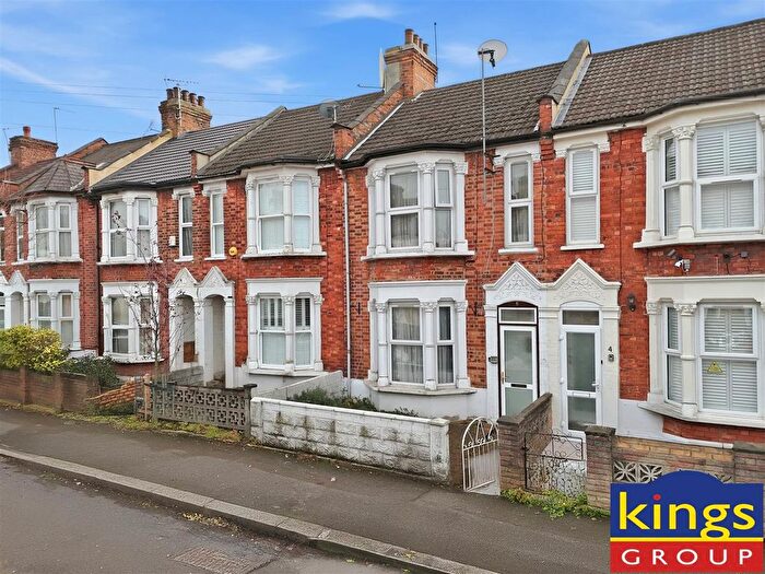 3 Bedroom Property For Sale In William Street, London, E10