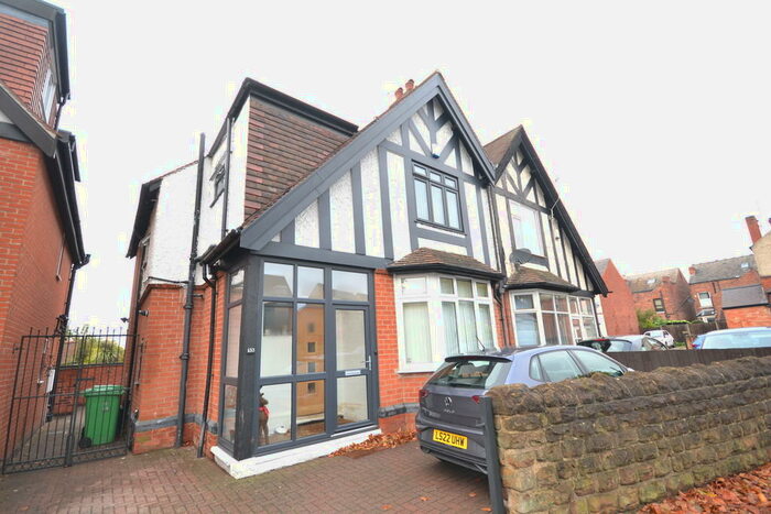 5 Bedroom Semi-Detached House To Rent In Lenton Boulevard, Nottingham, NG7