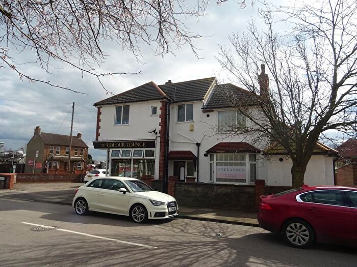 2 Bedroom Apartment To Rent In Rosamond Road, Bedford, MK40