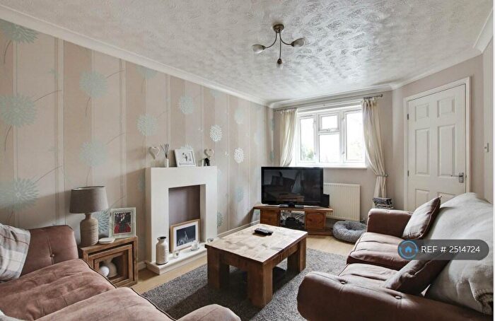 2 Bedroom Terraced House To Rent In Thornthwaite Close, West Bridgford, Nottingham, NG2