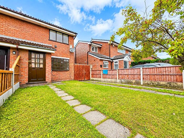 2 Bedroom Semi Detached House To Rent In Ellenbrook Close, Manchester, M12