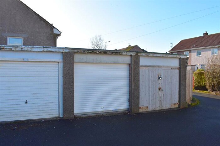 Garage / Parking To Rent In Mid Park, East Kilbride, G75