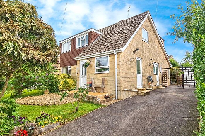 3 Bedroom Semi-Detached House For Sale In Kingsfield Grange Road, Bradford-On-Avon, BA15