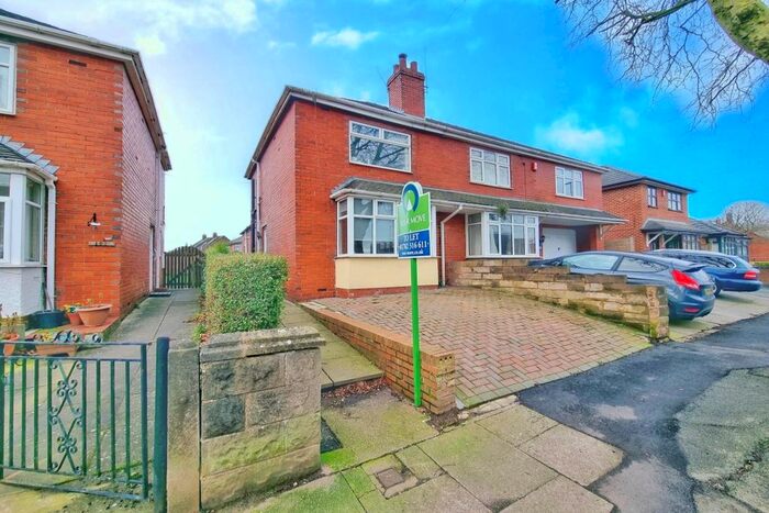 2 Bedroom Semi-Detached House To Rent In Longton Hall Road, Blurton, Stoke-On-Trent, ST3