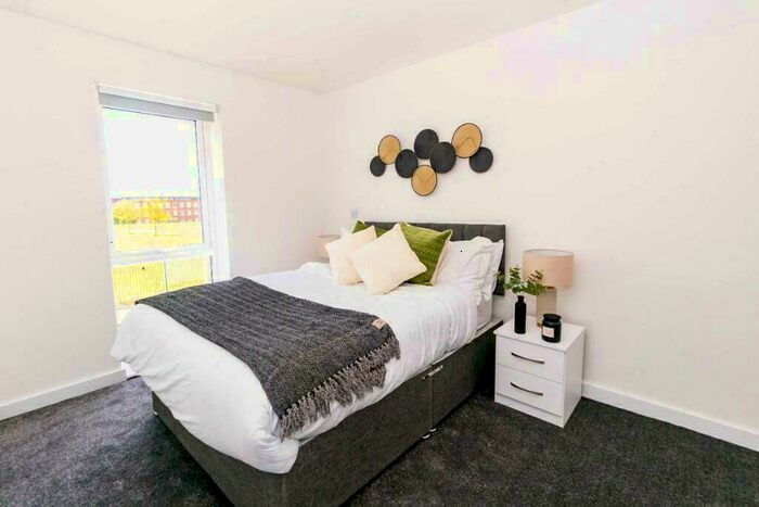 1 Bedroom Apartment To Rent In City Residence, Liverpool, Merseyside, L5