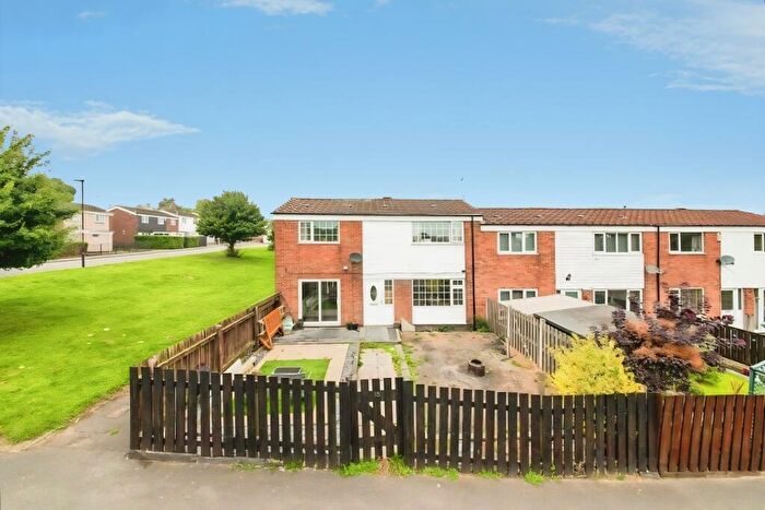 3 Bedroom Terraced House For Sale In Kinsey Road, High Green, Sheffield, S35