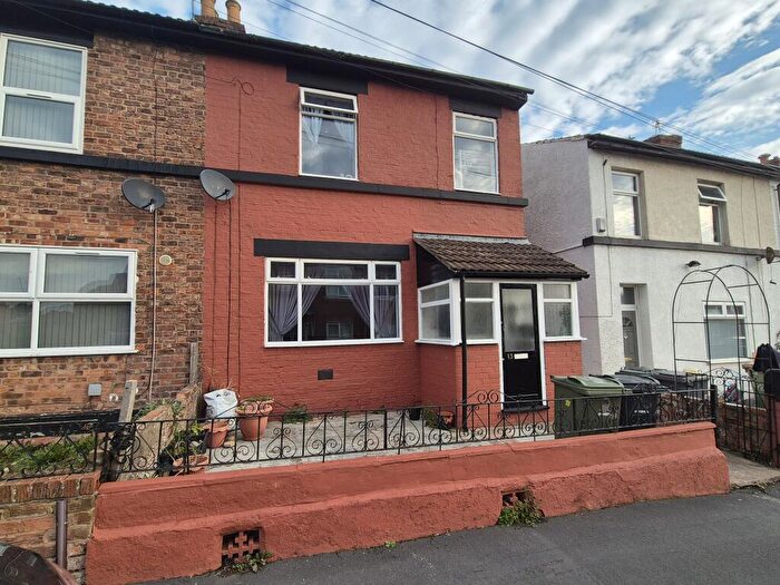 3 Bedroom Semi-Detached House For Sale In Thompson Street, Birkenhead, CH41