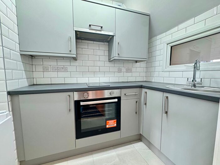 1 Bedroom Flat To Rent In Rosary Road, Norwich, NR1