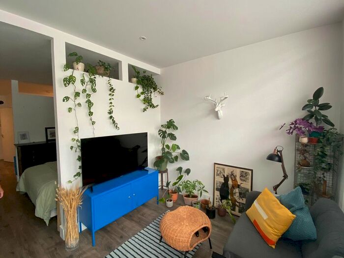 Studio To Rent In Ravensdale Estate, Timberwharf Road, London, N16