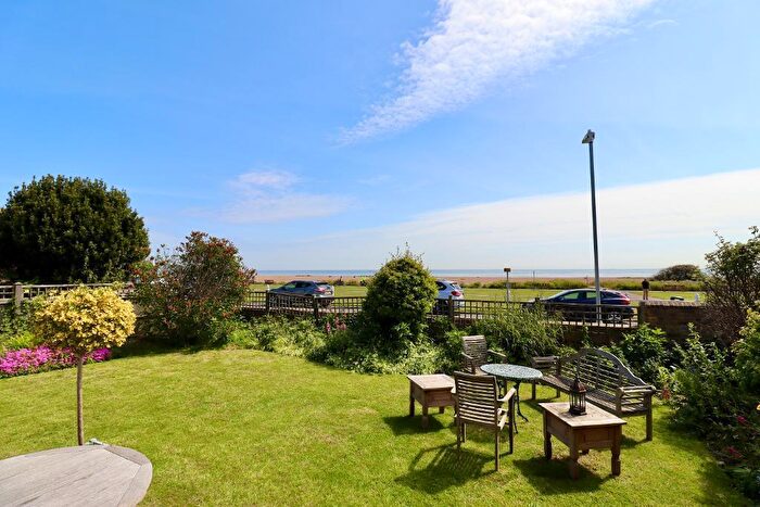 2 Bedroom Flat For Sale In The Beach, Deal, Kent, CT14