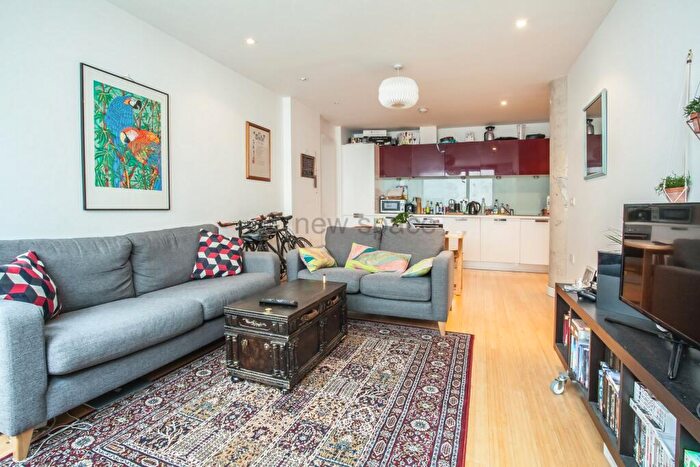 2 Bedroom Flat To Rent In Soda Studios, Kingsland Road, Haggerston, E8