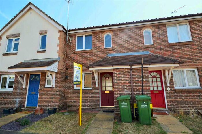 2 Bedroom Terraced House To Rent In Wickford, SS12