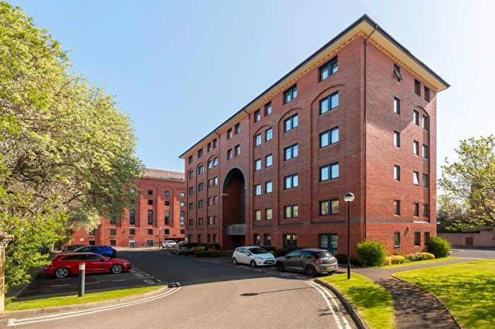 2 Bedroom Flat For Sale In / Slateford Road, Edinburgh, EH14