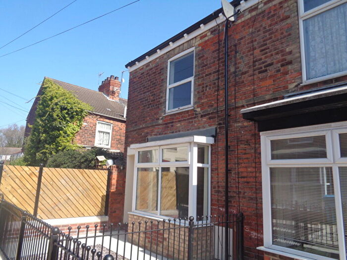 2 Bedroom End Of Terrace House To Rent In Folkestone Avenue, HU5