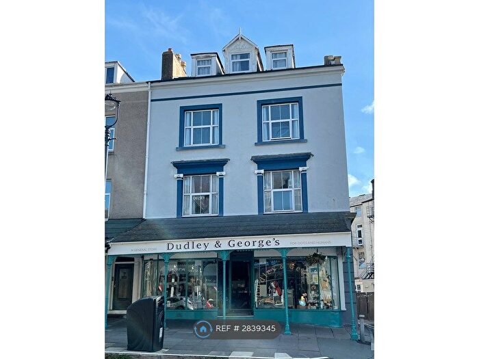 2 Bedroom Flat To Rent In Mostyn St, Llandudno, LL30