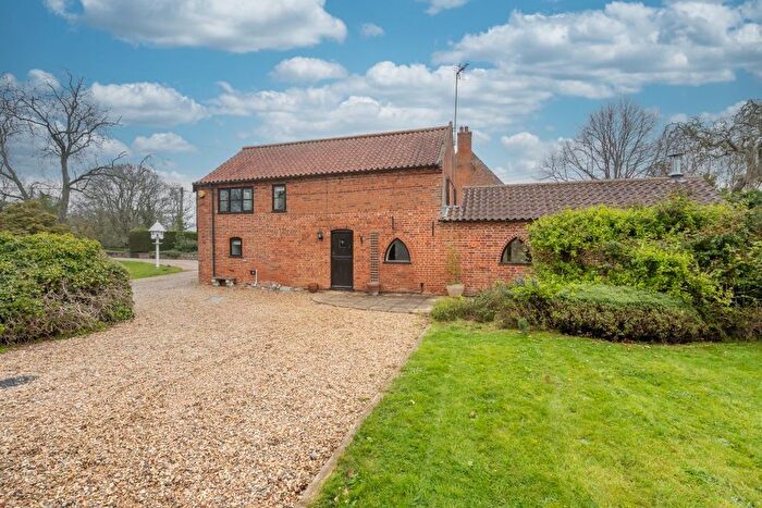 4 Bedroom Barn Conversion For Sale In Lessingham, Norwich, NR12