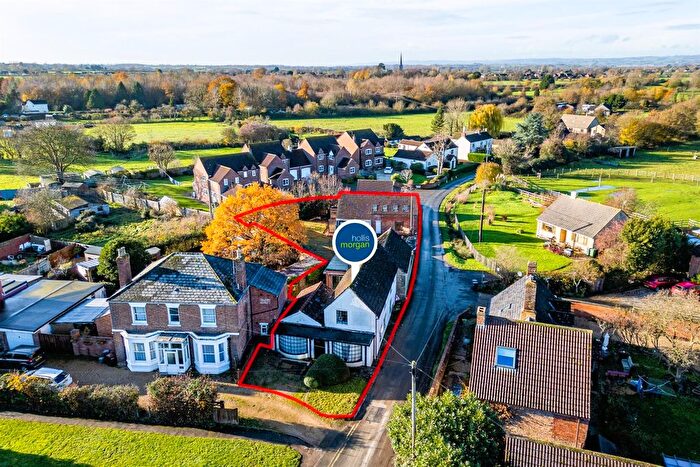 5 Bedroom Detached House For Sale In Cambridge, Gloucester, GL2