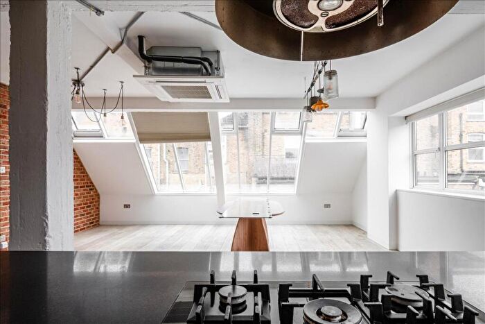 3 Bedroom Apartment For Sale In Temple Works, Hackney, E8 - Photo 6