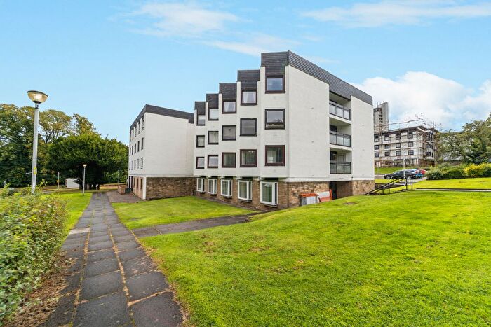 1 Bedroom Flat For Sale In Brandon House, The Furlongs, Hamilton, ML3
