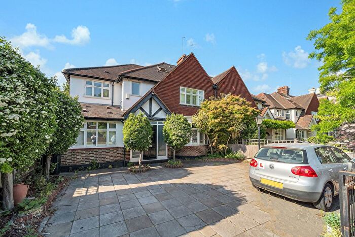 5 Bedroom Semi Detached House For Sale In Devonshire Gardens, Chiswick, W4