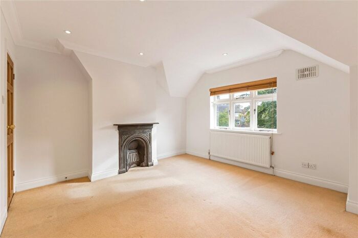 3 Bedroom End Terrace House For Sale In Hatching Green, Harpenden, Hertfordshire, AL5
