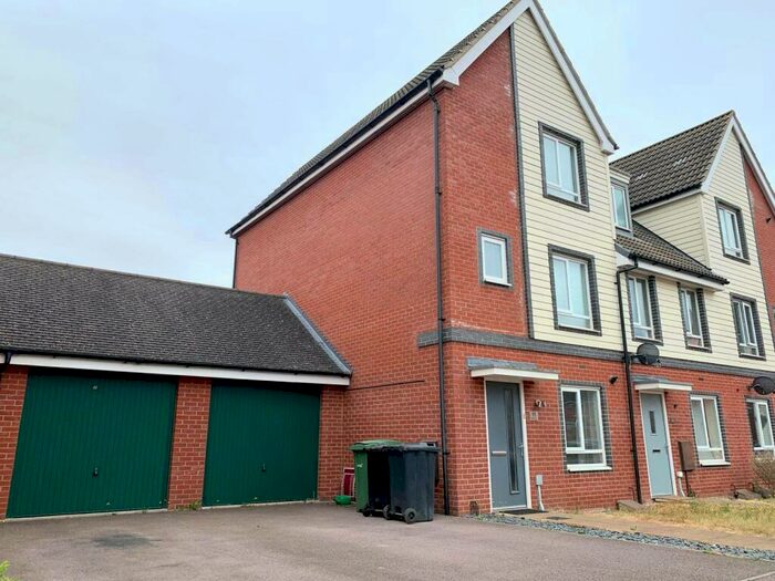 4 Bedroom Property To Rent In Waxwing Way, Norwich, NR8