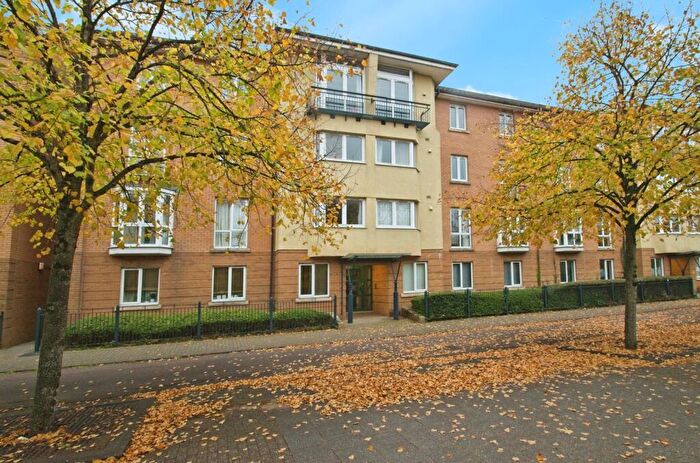 2 Bedroom Apartment To Rent In Messina House, Lloyd George Avenue, Cardiff, CF10