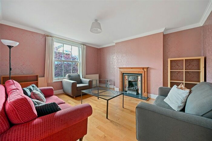 3 Bedroom Maisonette To Rent In St Stephens Avenue, London, W12