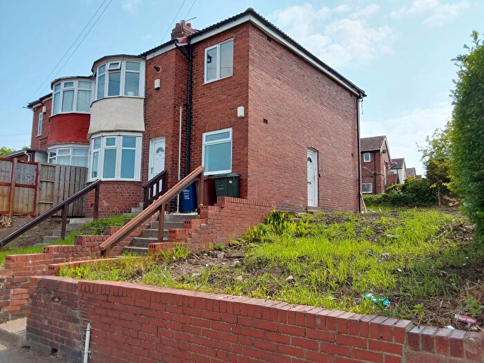 3 Bedroom Flat To Rent In Denton Road, Newcastle Upon Tyne, NE15