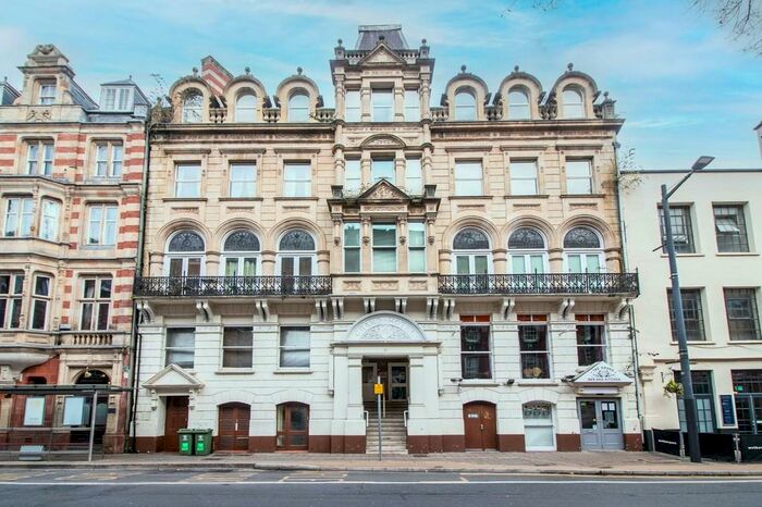 1 Bedroom Apartment To Rent In The Grand, Westgate Street, Cardiff, CF10