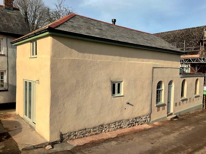 2 Bedroom House For Sale In Okehampton, Devon, EX20