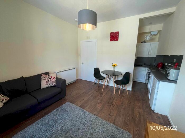 1 Bedroom Flat To Rent In Ashvale Place, Second Floor Left, Aberdeen, AB10