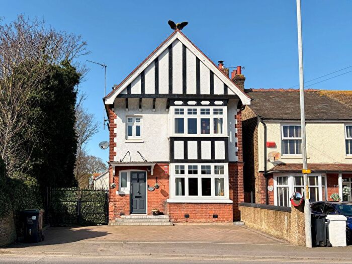 5 Bedroom Detached House For Sale In Eagle House, Beacon Road, Broadstairs, CT10