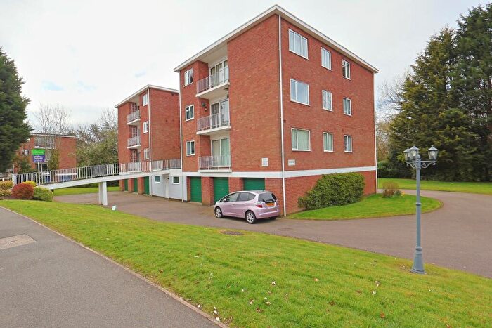 2 Bedroom Flat For Sale In Chaddesley Court, Nod Rise, Coventry, CV5