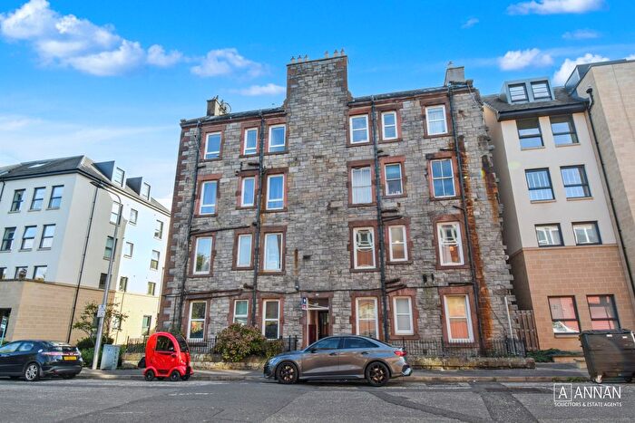 1 Bedroom Flat For Sale In / Beaverhall Road, Canonmills, EH7
