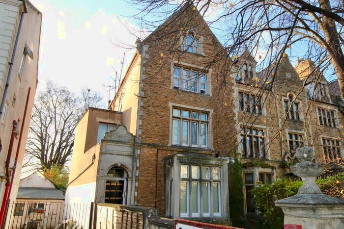 Studio To Rent In Leicester Parade, Barrack Road, Northampton, NN2