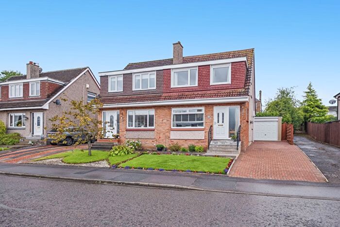 3 Bedroom Semi-Detached House For Sale In Avon Avenue, Carluke, ML8