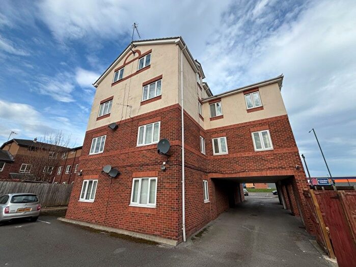 2 Bedroom Flat For Sale In Ironstone Court, Trunk Road, Eston, Middlesbrough, Cleveland, TS6