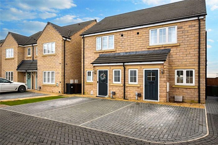 2 Bedroom Semi-Detached House For Sale In Blenheim Drive, Kippax, Leeds, West Yorkshire, LS25