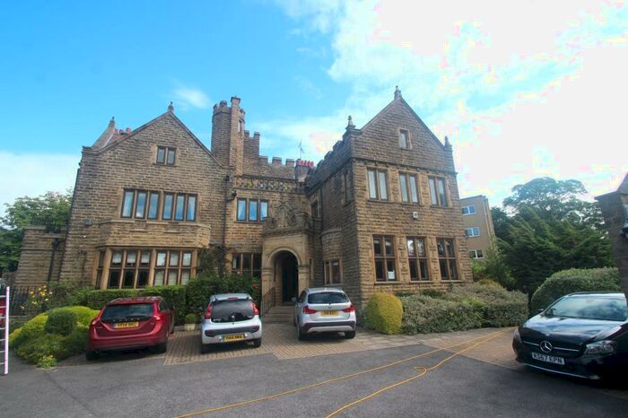 2 Bedroom Apartment To Rent In Straysyde House, Cavendish Avenue, Harrogate, HG2
