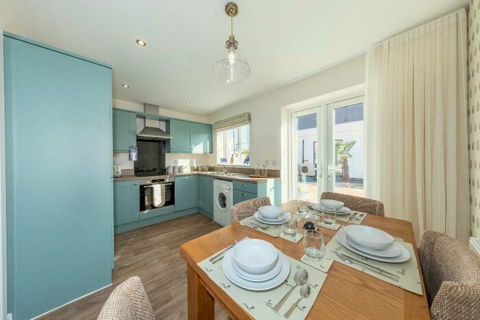 2 Bedroom Semi-Detached House For Sale In London Road Kirton, PE20