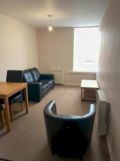 1 Bedroom Flat To Rent In Thornaby Place, Thornab, TS17