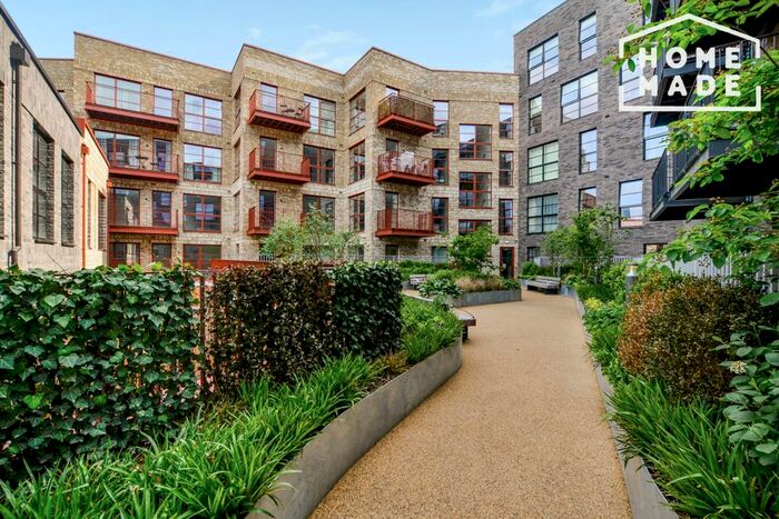 1 Bedroom Flat To Rent In Merchants House, Stratford, E20